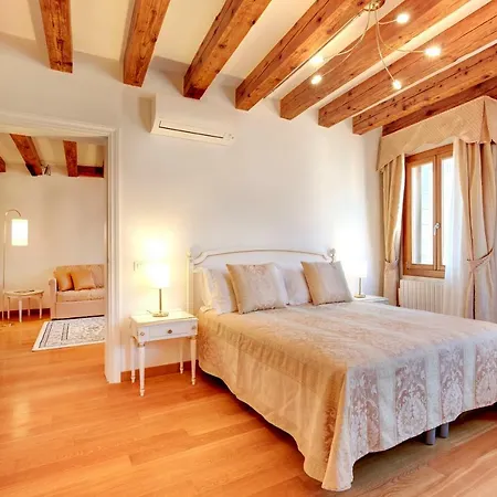 Nikki House-2